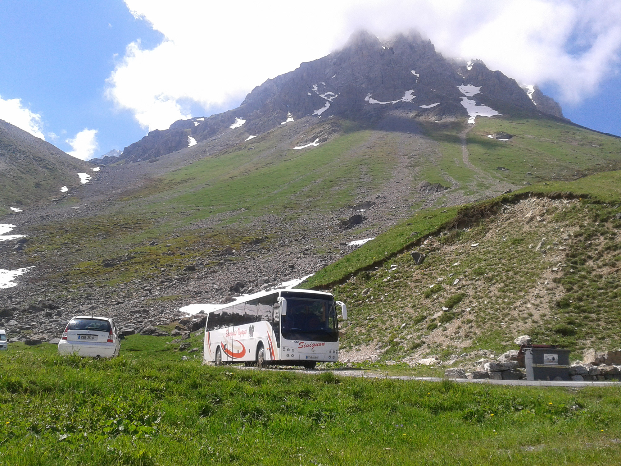 Cars-Sivignon-Transport-Excusion-Voyage-Rhone-Alpes